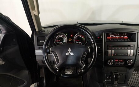 Mitsubishi Pajero IV, 2013 год, 2 399 000 рублей, 13 фотография
