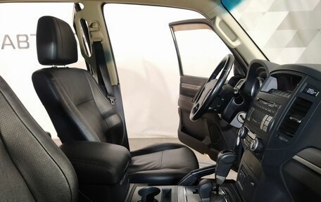 Mitsubishi Pajero IV, 2013 год, 2 399 000 рублей, 19 фотография