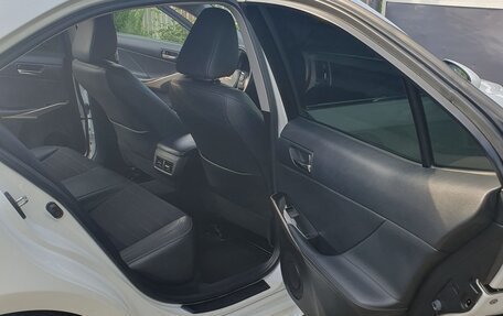 Lexus IS III, 2014 год, 2 570 000 рублей, 13 фотография