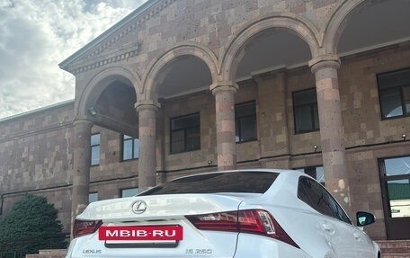 Lexus IS III, 2014 год, 2 570 000 рублей, 16 фотография
