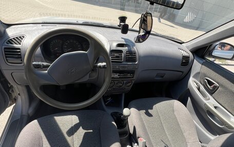 Hyundai Accent II, 2004 год, 399 000 рублей, 10 фотография