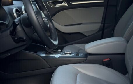 Audi A3, 2020 год, 2 350 000 рублей, 13 фотография