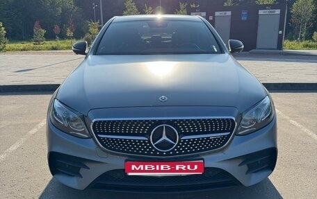Mercedes-Benz E-Класс AMG, 2018 год, 5 600 000 рублей, 3 фотография