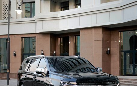 Chevrolet Tahoe IV, 2023 год, 10 900 000 рублей, 12 фотография