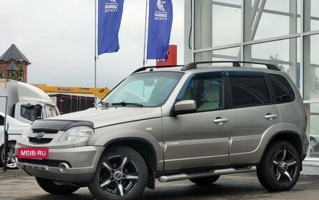 Chevrolet Niva I рестайлинг, 2014 год, 549 000 рублей, 2 фотография