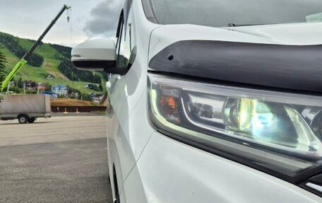 Honda Freed II, 2018 год, 1 520 000 рублей, 8 фотография