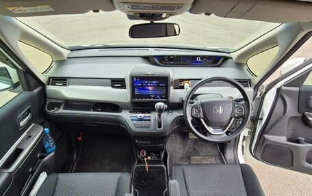 Honda Freed II, 2018 год, 1 520 000 рублей, 12 фотография