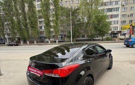 Hyundai Elantra V, 2013 год, 1 050 000 рублей, 4 фотография