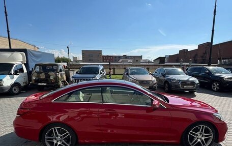 Mercedes-Benz E-Класс, 2015 год, 2 900 000 рублей, 4 фотография
