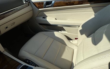 Mercedes-Benz E-Класс, 2015 год, 2 900 000 рублей, 19 фотография
