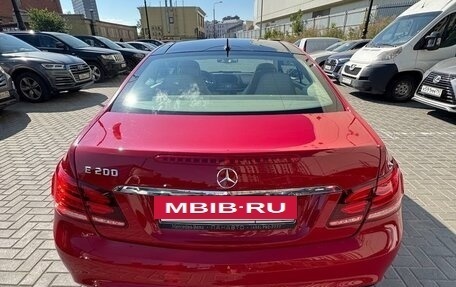 Mercedes-Benz E-Класс, 2015 год, 2 900 000 рублей, 11 фотография