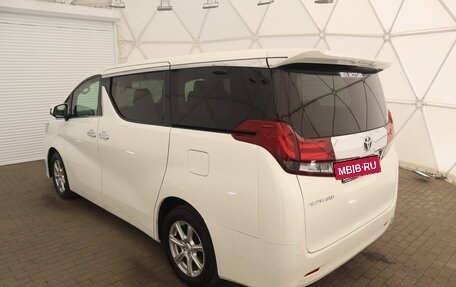 Toyota Alphard III, 2016 год, 3 140 000 рублей, 5 фотография