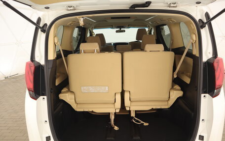 Toyota Alphard III, 2016 год, 3 140 000 рублей, 17 фотография