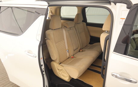 Toyota Alphard III, 2016 год, 3 140 000 рублей, 16 фотография