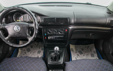 Volkswagen Passat B5+ рестайлинг, 2002 год, 459 000 рублей, 10 фотография