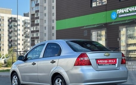 Chevrolet Aveo III, 2010 год, 325 000 рублей, 3 фотография