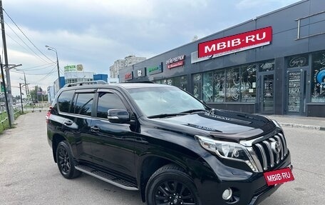 Toyota Land Cruiser Prado 150 рестайлинг 2, 2015 год, 4 200 000 рублей, 4 фотография