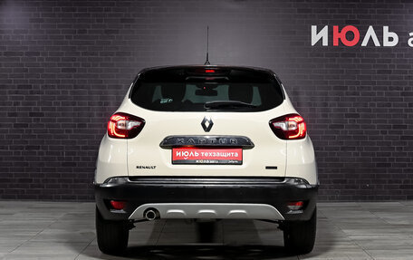 Renault Kaptur I рестайлинг, 2017 год, 1 875 000 рублей, 5 фотография