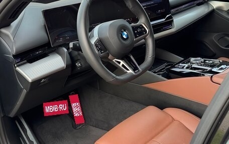BMW 5 серия, 2024 год, 8 099 000 рублей, 11 фотография