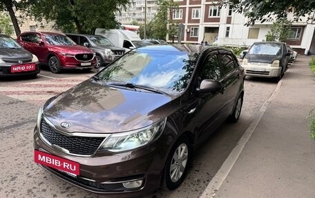 KIA Rio III рестайлинг, 2017 год, 1 020 000 рублей, 2 фотография