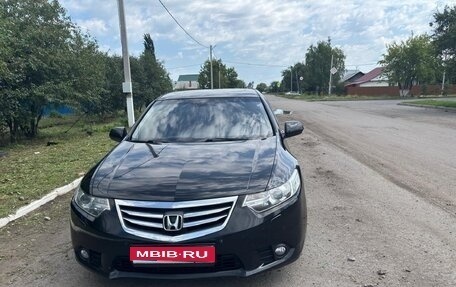 Honda Accord VIII рестайлинг, 2012 год, 1 600 000 рублей, 1 фотография