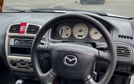 Mazda Familia, 2001 год, 330 000 рублей, 14 фотография