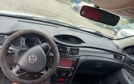 DongFeng H30 Cross, 2014 год, 670 000 рублей, 3 фотография