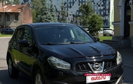 Nissan Qashqai, 2013 год, 950 000 рублей, 2 фотография