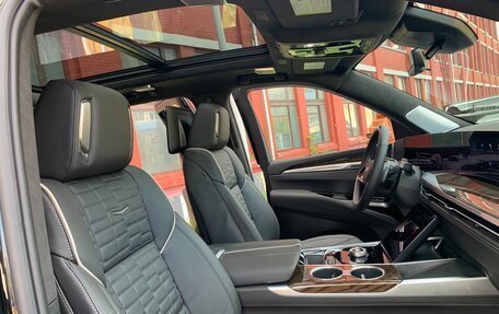 Cadillac Escalade V, 2025 год, 20 050 000 рублей, 10 фотография