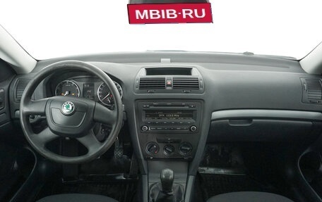 Skoda Octavia, 2011 год, 740 000 рублей, 14 фотография