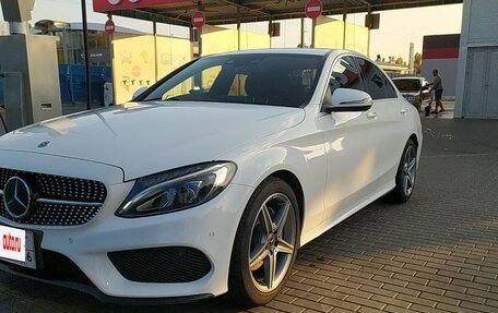 Mercedes-Benz C-Класс, 2018 год, 2 350 000 рублей, 1 фотография
