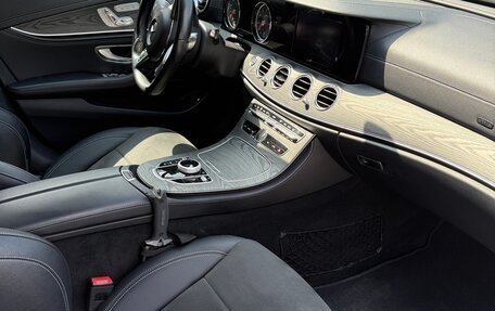 Mercedes-Benz E-Класс, 2016 год, 3 600 000 рублей, 9 фотография