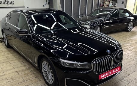 BMW 7 серия, 2019 год, 5 200 000 рублей, 2 фотография