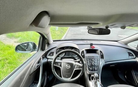 Opel Astra J, 2011 год, 594 000 рублей, 10 фотография