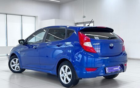 Hyundai Solaris II рестайлинг, 2012 год, 840 000 рублей, 2 фотография