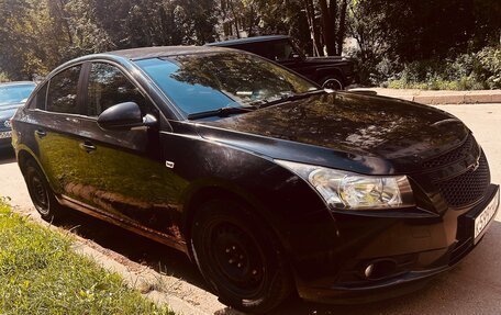 Chevrolet Cruze II, 2011 год, 750 000 рублей, 2 фотография