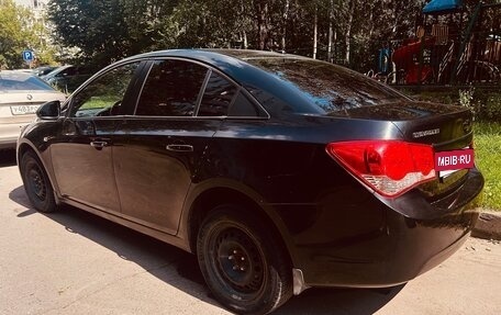 Chevrolet Cruze II, 2011 год, 750 000 рублей, 6 фотография