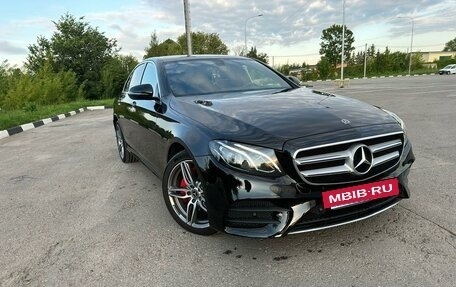 Mercedes-Benz E-Класс, 2018 год, 3 200 000 рублей, 3 фотография