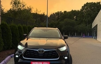 Toyota Highlander, 2022 год, 6 190 000 рублей, 1 фотография