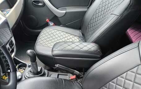Renault Sandero I, 2014 год, 650 000 рублей, 13 фотография
