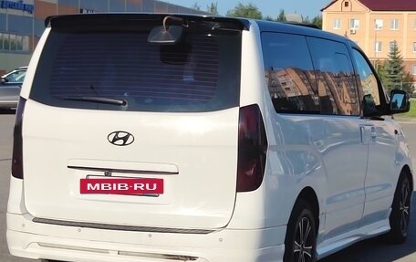 Hyundai Grand Starex Grand Starex I рестайлинг 2, 2014 год, 2 750 000 рублей, 4 фотография