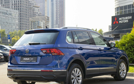 Volkswagen Tiguan II, 2020 год, 2 764 000 рублей, 5 фотография
