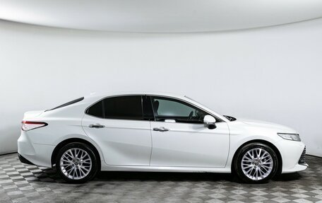 Toyota Camry, 2020 год, 3 320 000 рублей, 4 фотография