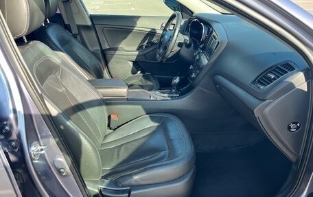 KIA Optima III, 2013 год, 1 350 000 рублей, 26 фотография