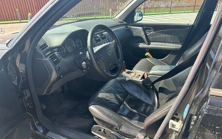 Mercedes-Benz E-Класс, 2000 год, 760 000 рублей, 2 фотография