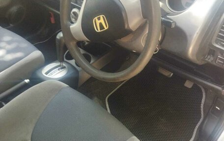 Honda Fit III, 2005 год, 315 000 рублей, 6 фотография