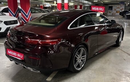 Mercedes-Benz E-Класс, 2019 год, 3 890 000 рублей, 3 фотография
