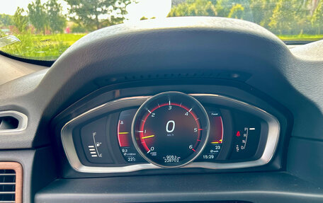 Volvo XC70 II рестайлинг, 2015 год, 2 500 000 рублей, 10 фотография