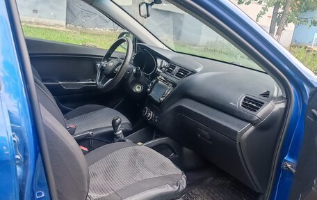 KIA Rio III рестайлинг, 2012 год, 739 000 рублей, 2 фотография