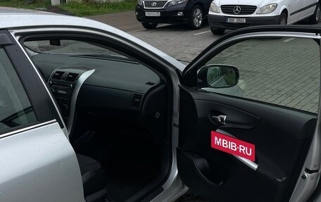 Toyota Corolla, 2012 год, 1 150 000 рублей, 5 фотография